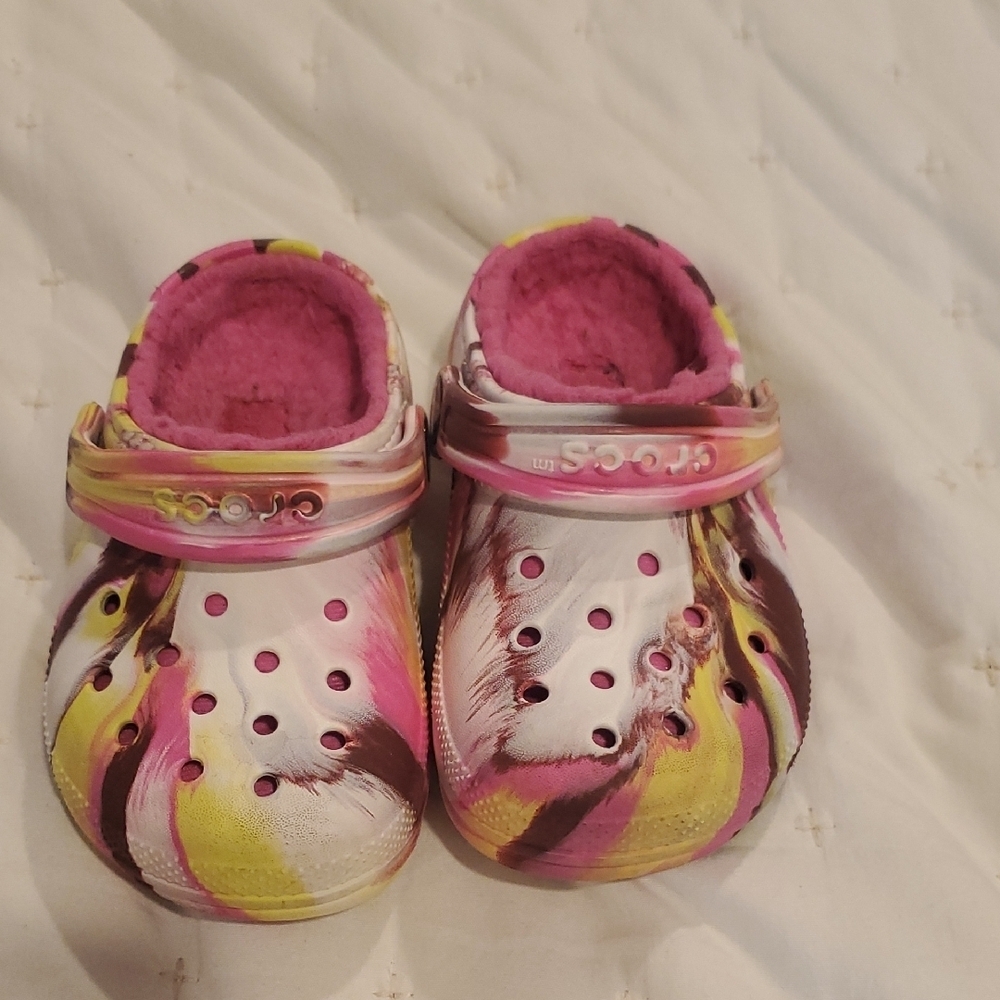 CROCS Pink and Yellow Sandals with Whimsical Design (31)